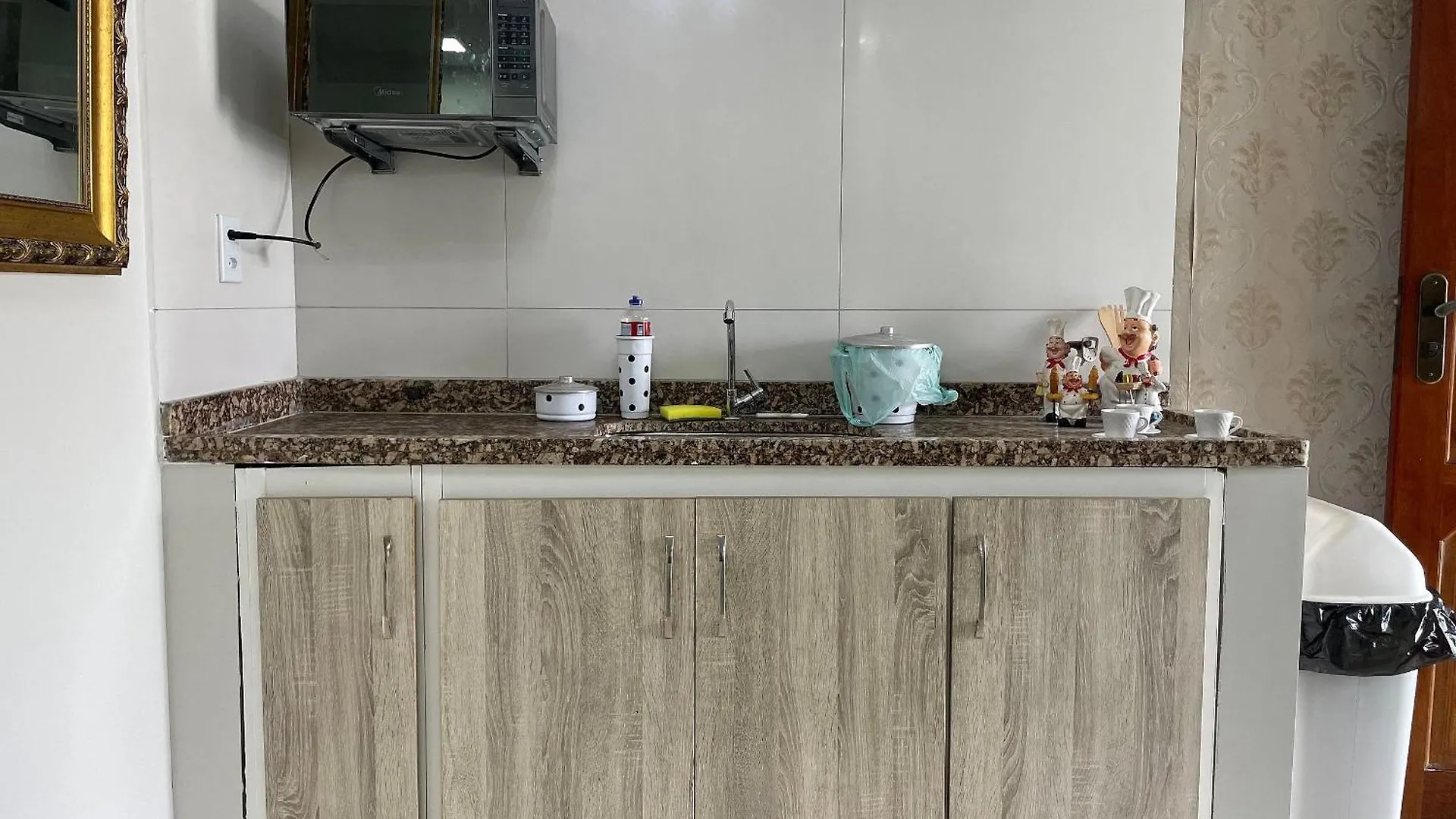 The Ferias | Suites Luxo Cabo Frio