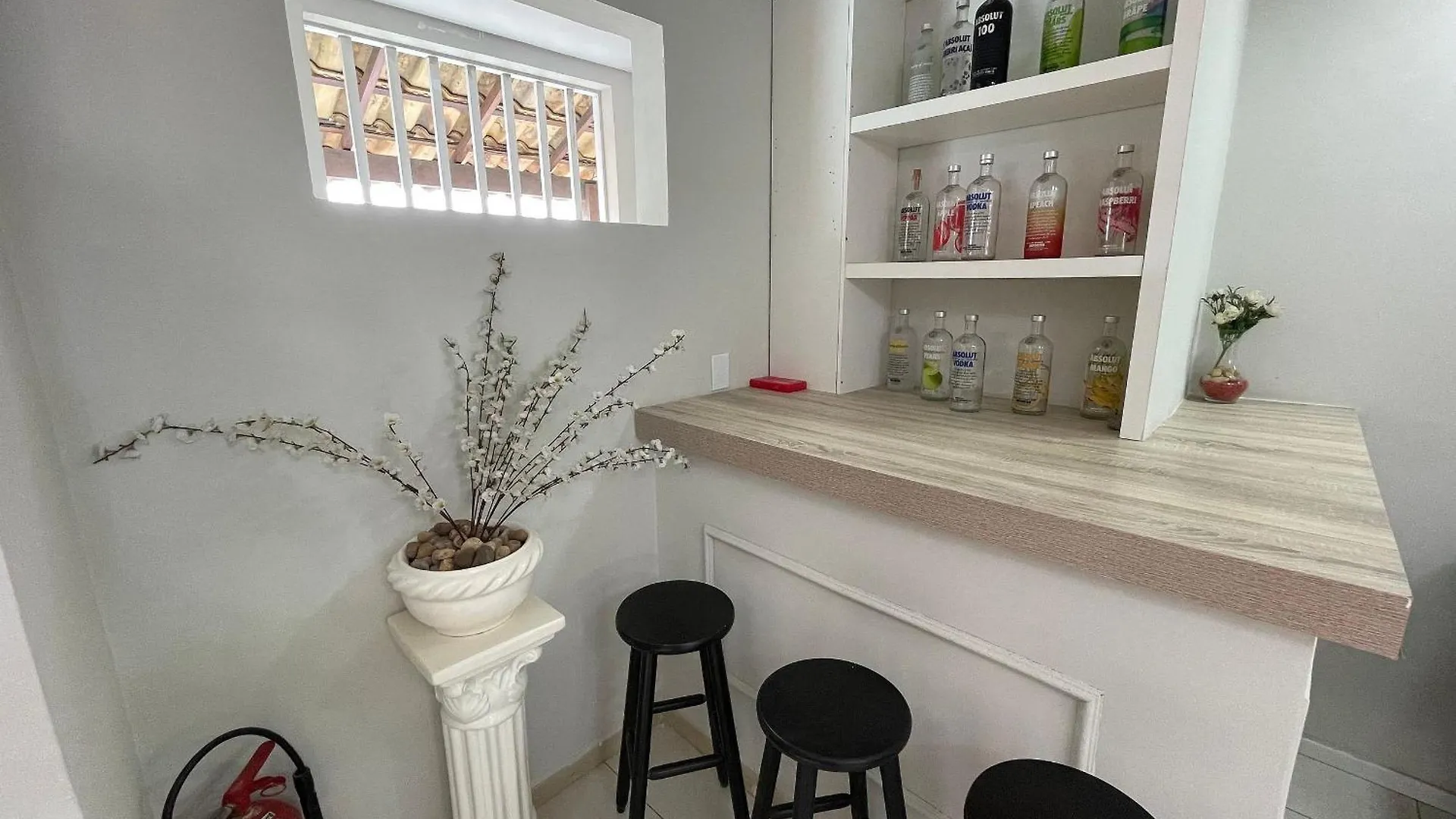 The Ferias | Suites Luxo Cabo Frio